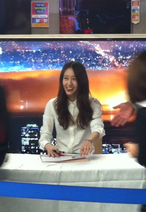 aa5dc366tw1e57djswcqej20do0jt76m