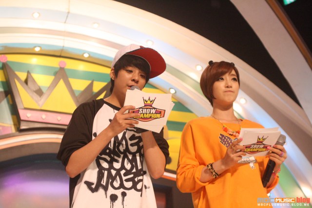 130529쇼챔피언은정엠버_%285%29