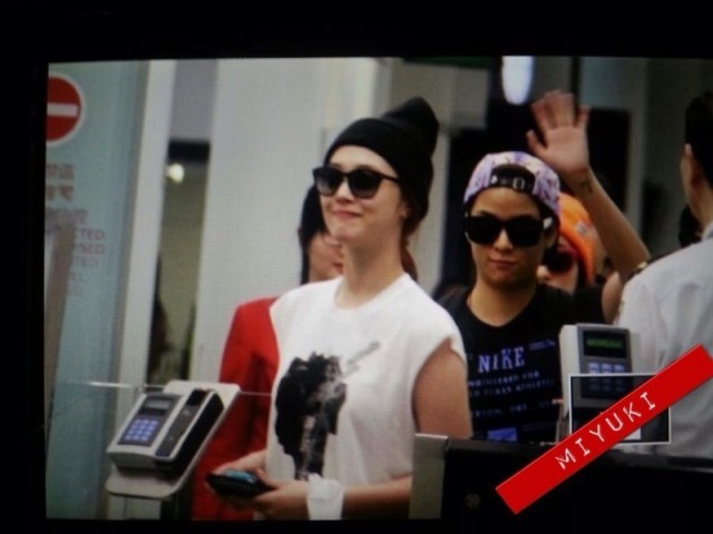 5c56cb80jw1e66lxfwi5aj20m80goq50