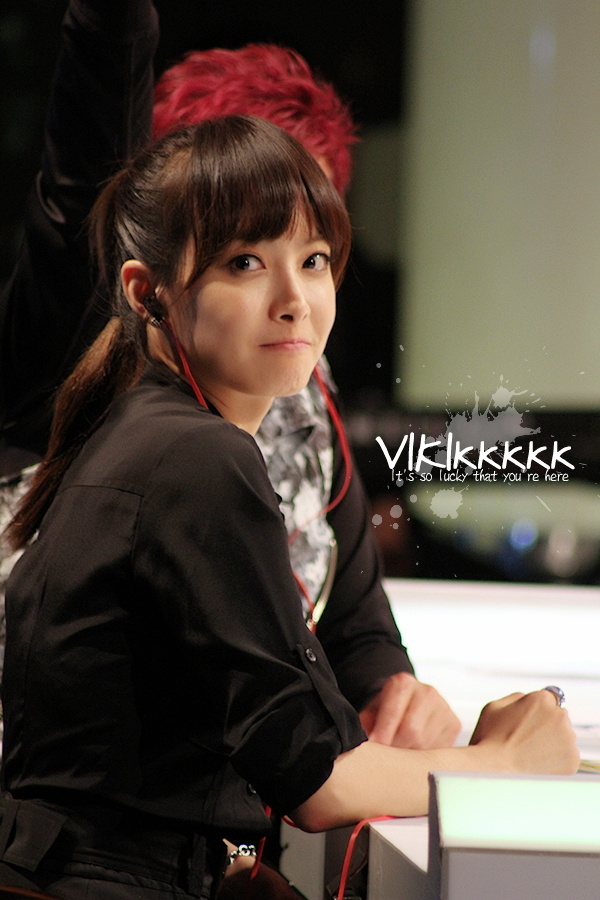 62546a06tw1e5dp6a5ey7j20go0p0wiu