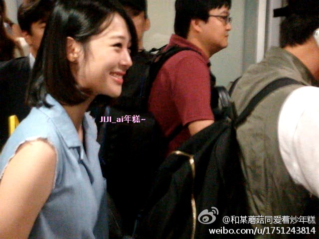 6861dc26gw1e5x1qxhyhtj20hs0dcta5