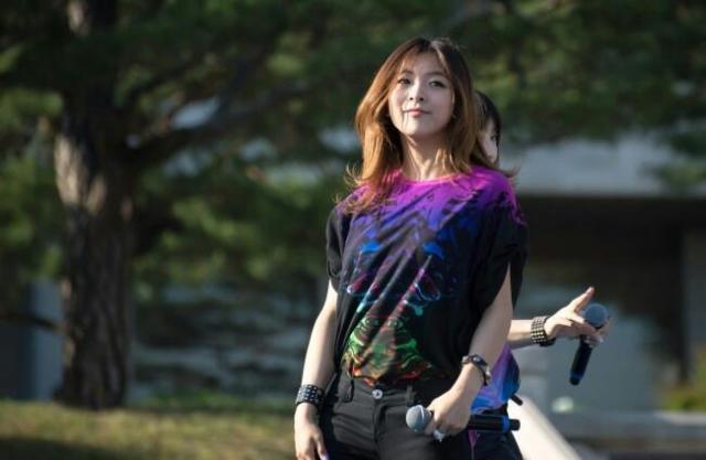 68e02e8fjw1e5a607f4wsj20i20bs74t