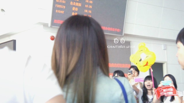 699eb9e3tw1e5eqg4d7xzj21hc0u0dot