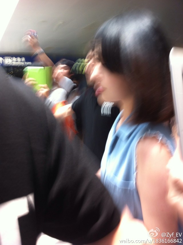 6d71aebajw1e5x7zh0gt2j20x718g11q