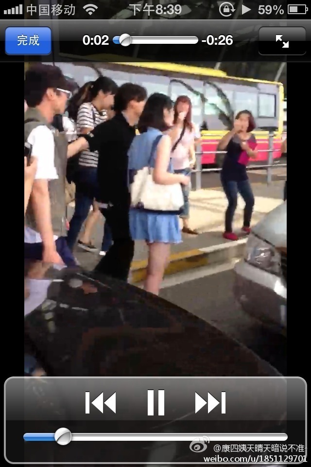 6e55ff65jw1e5x75nq1idj20hs0qodj2