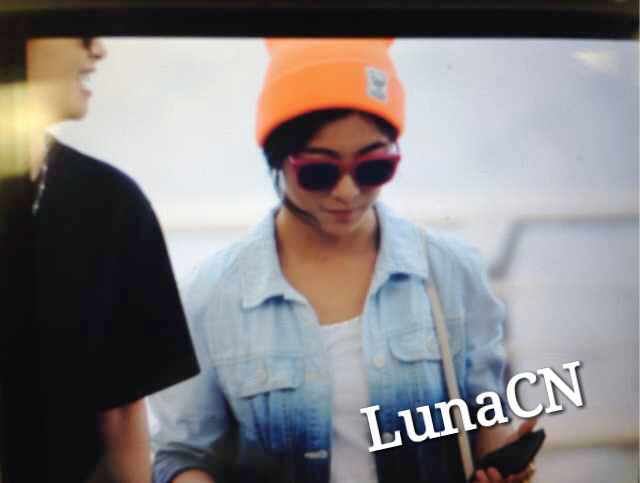 70ecc7b5jw1e66e9uk7hzj20hs0dfq34