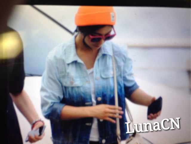 70ecc7b5jw1e66eamb1wij20hs0df3yr