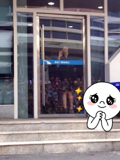 8001e358jw1e5c3rgn2tsj20b60ewdhz