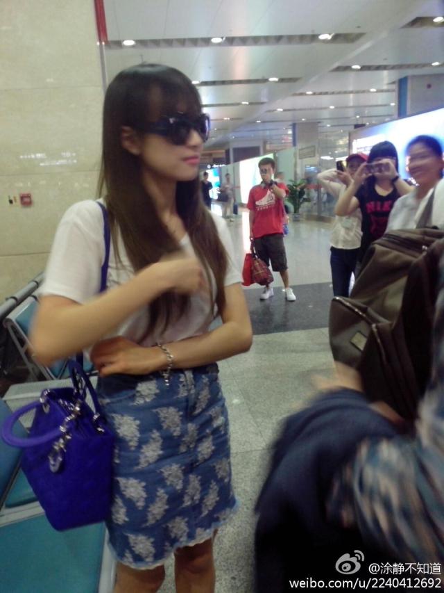 8589fc14jw1e5b5qr1pywj20xc18gdjq