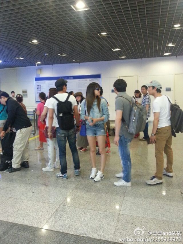 8676e59cjw1e5d34viu21j20mi0u0n18