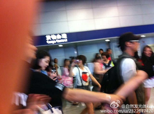 8a713eactw1e5x39lkiicj21kw16hkis