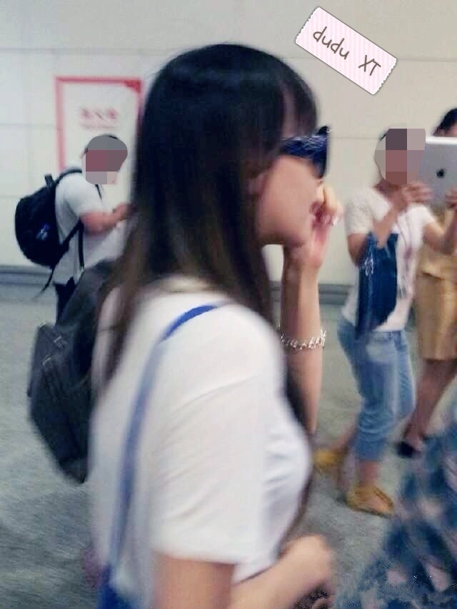 aae00990jw1e5bqsqw4spj20hs0npjtn