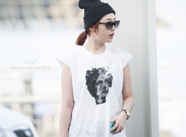 574c17ecjw1e69w995ujoj211n0rsah0