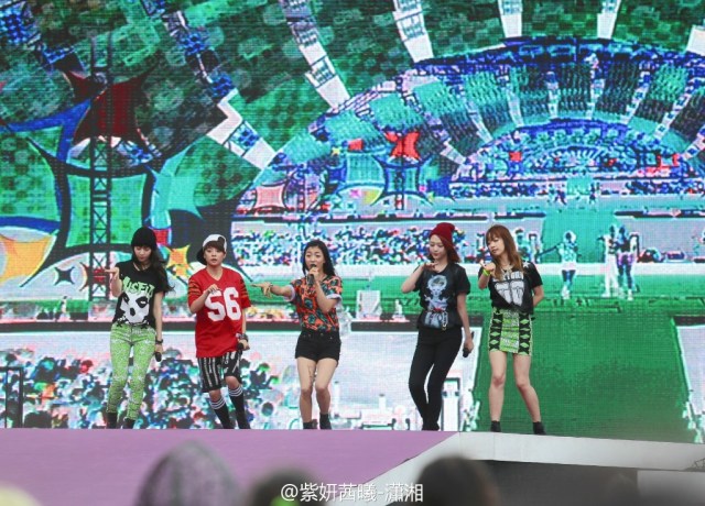 65ef779cgw1e6er0wzercj21kw14ykje