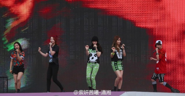 65ef779cgw1e6er42jv9pj21kw0tntq1