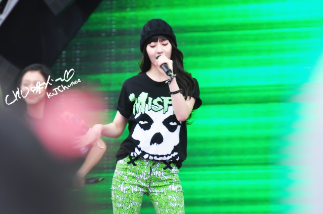 66d74740gw1e6a6ssen04j21b80vdnf7