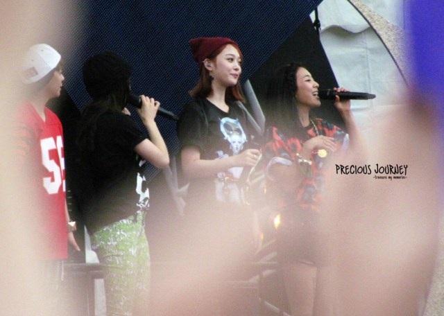 674d3e85gw1e6a2rzlv6pj21kw14nqsy