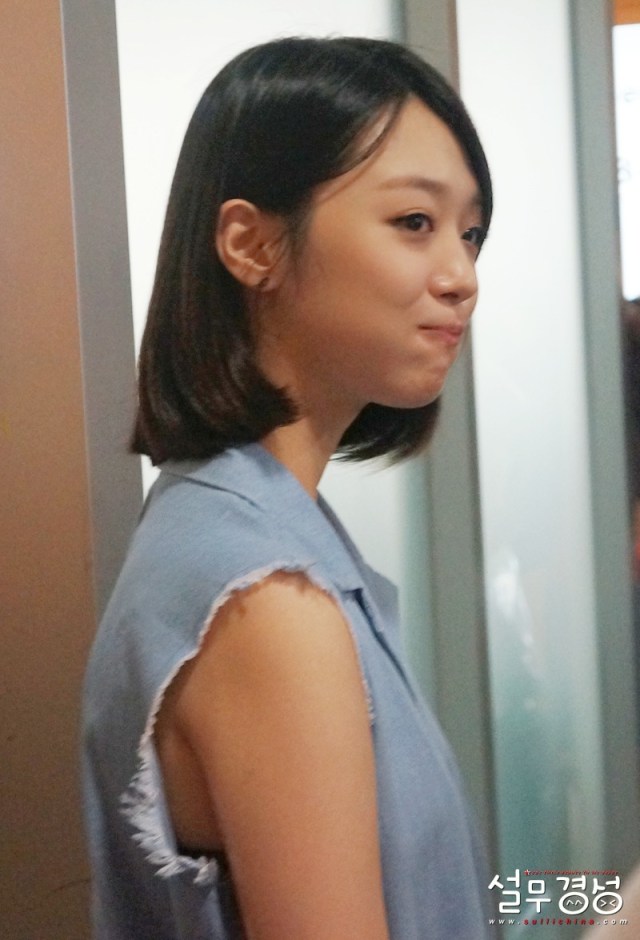 68b12d61jw1e6mpvjj0zdj20m80woq7n