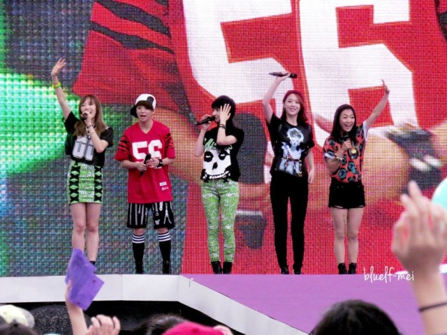 69239e9cgw1e69we8yuwrj21kw16ohdt