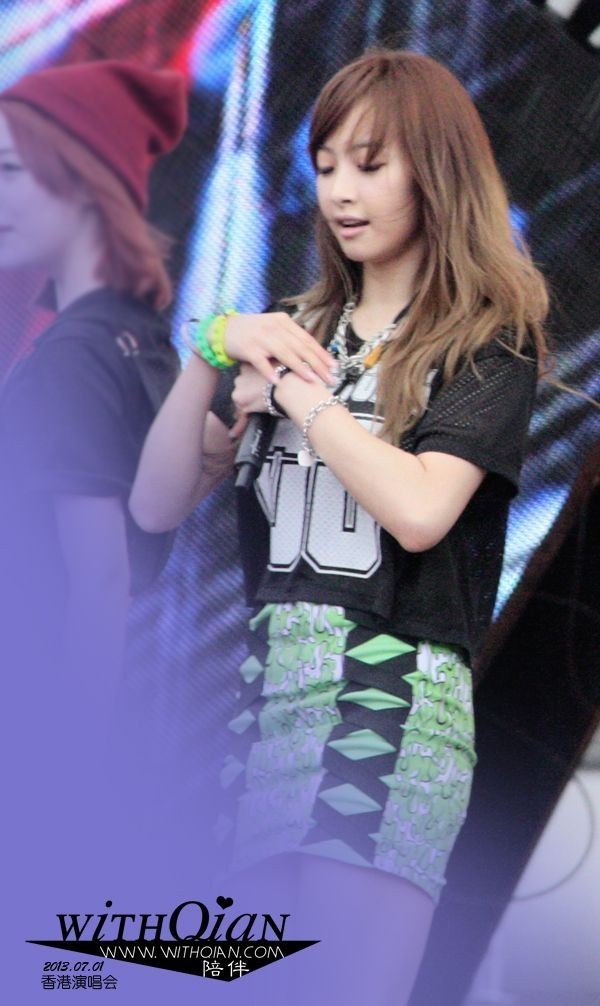 69cd2531jw1e6hk3l58f9j20go0ry770