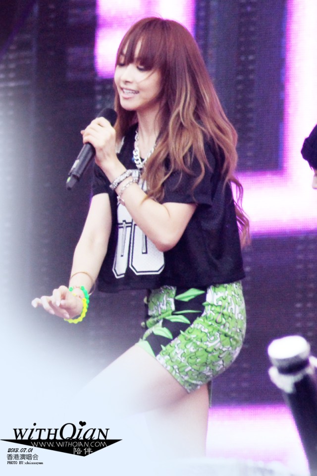 69cd2531tw1e68tnv3e2lj20m80xck18