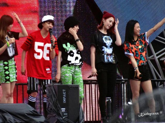 6e2ef0d8jw1e6aszu9jk4j218g0xc7gm