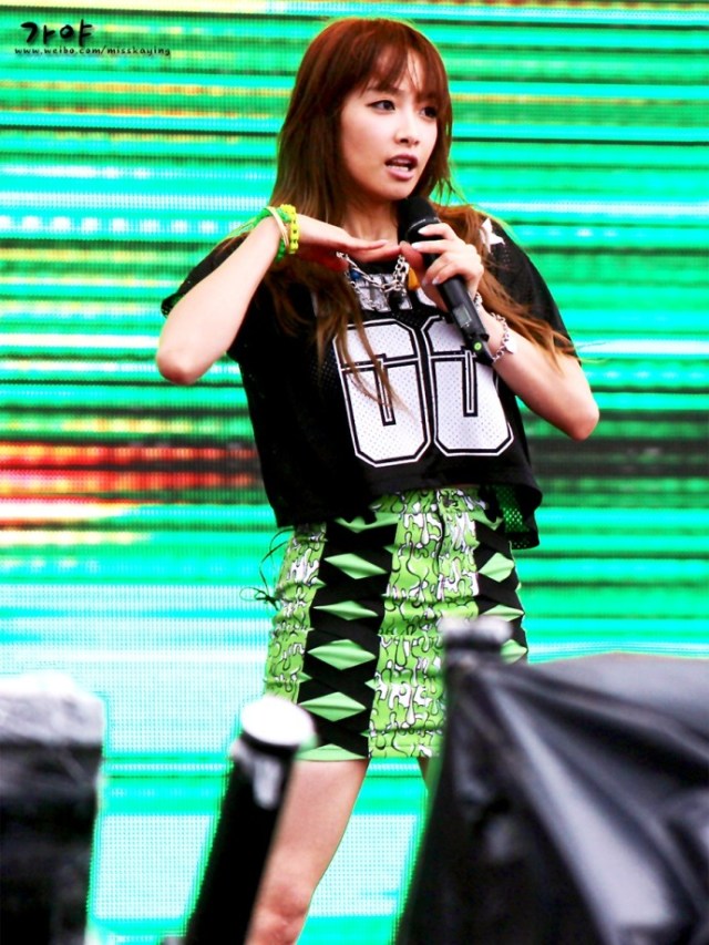 705db2f4gw1e68t92wfy5j20p00xctir