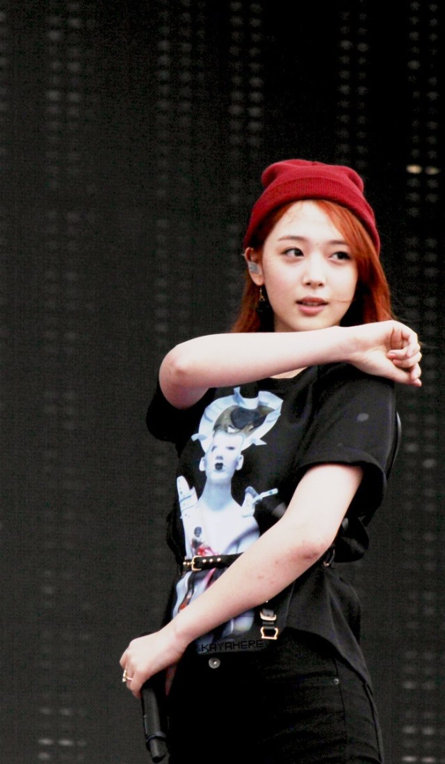 705db2f4gw1e69l61piyuj20jg0xcq89