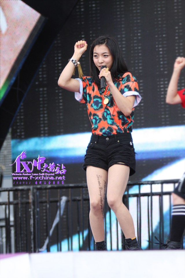 74beb80f4bfbfbedc01e3de479f0f736aec31ff2