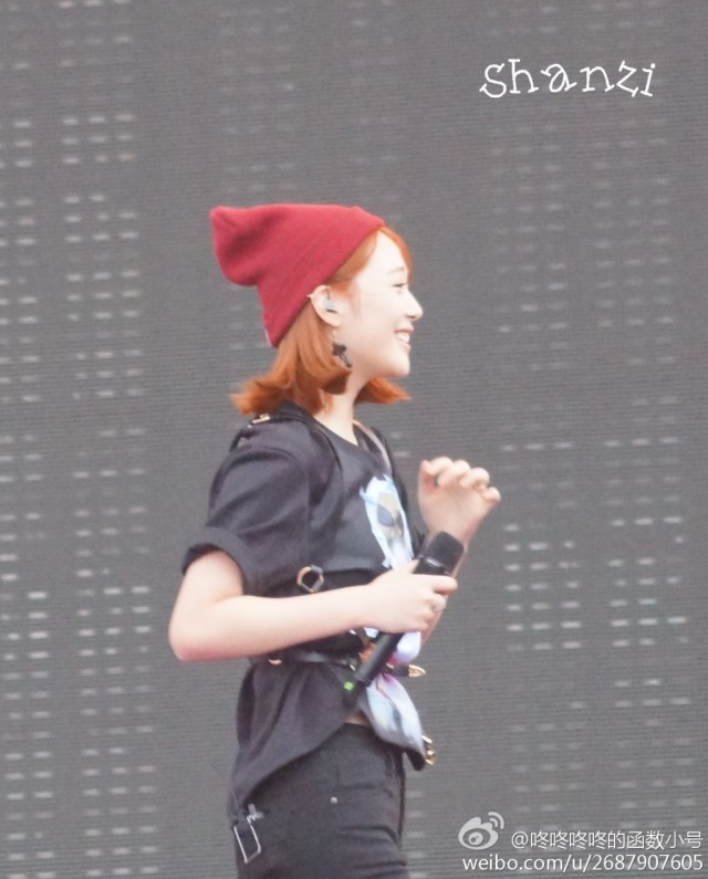 a0363715gw1e6fsn8uynuj20vl13ajyz