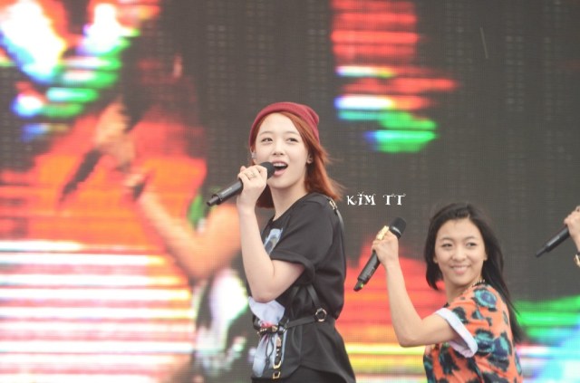 a1301459gw1e68iiw4eawj21kw11o4ah