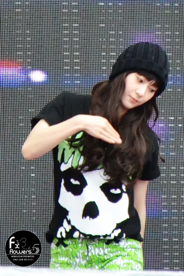 a26e70cfjw1e6gr9xwz82j20rs15otl2