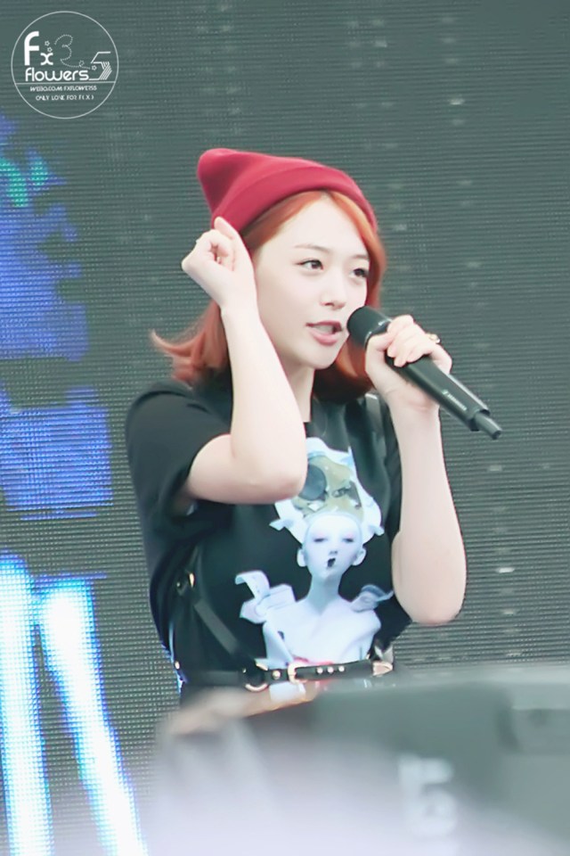 a26e70cfjw1e6hvjyde4ij20rs15o7h7