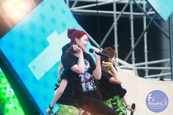 a26e70cfjw1e6kb4xwvizj215o0rs1e0