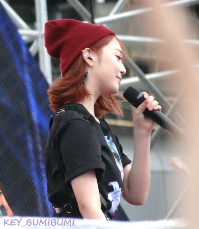 bd353ccdgw1e69z1min2tj21kw1tp7sb