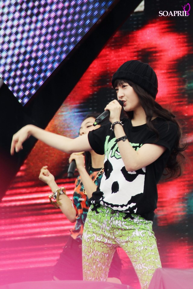 bf9b44b3gw1e69q2a30n5j21871uahdt