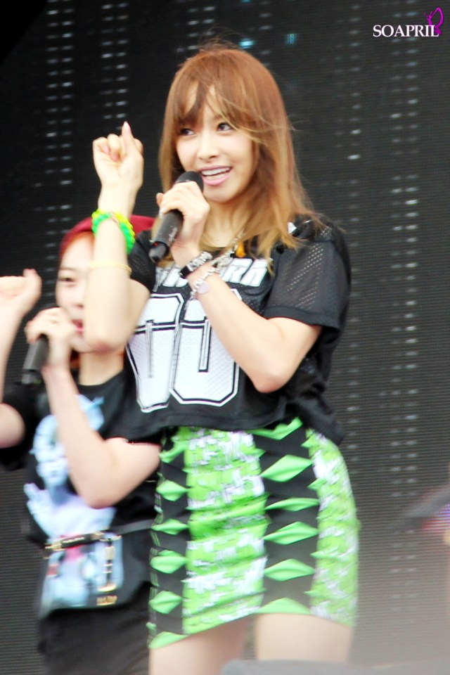 bf9b44b3gw1e69qd69lckj20w01c0wxa