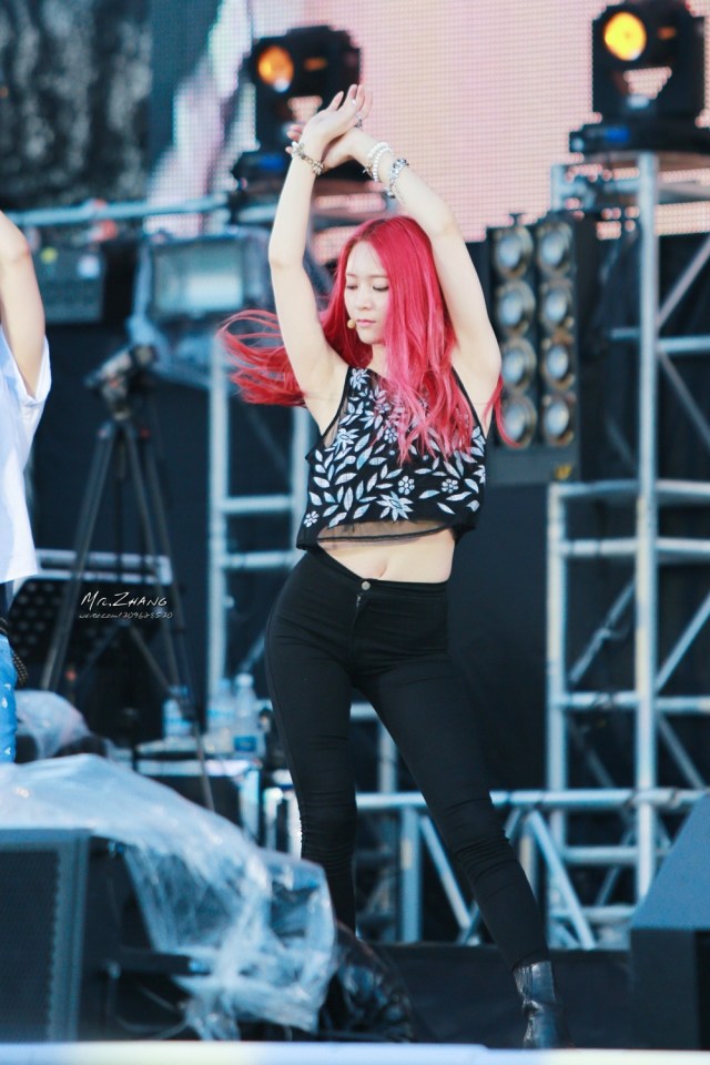 944ee8c0gw1e7akbtngdxj20rs15o7fy